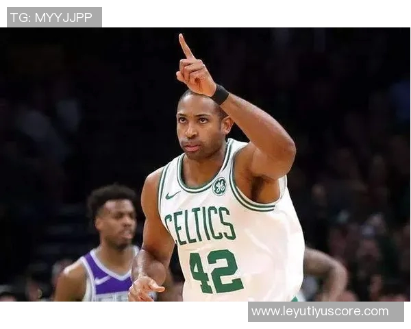 霍华德评近六年夺冠难度湖人最艰难勇士次之雷霆与绿军轻松夺冠